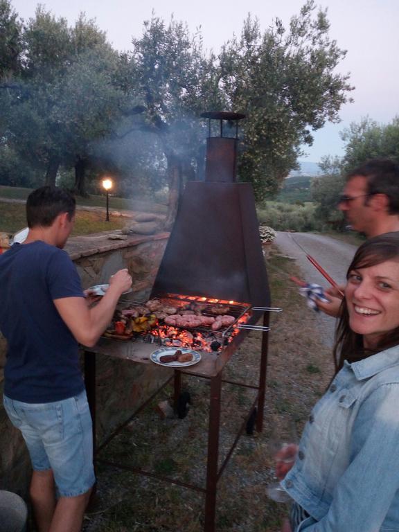 Podere Schioppello Casale Con Appartamenti Privati Cibottola Екстер'єр фото